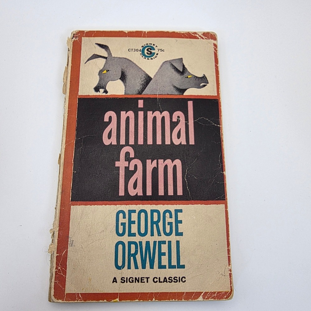 Signet Classics Animal Farm Paperback George Orwell Vintage 1946 CT304